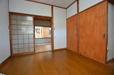 居間