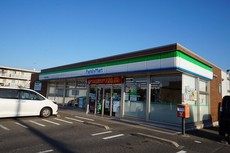ファミリーマート