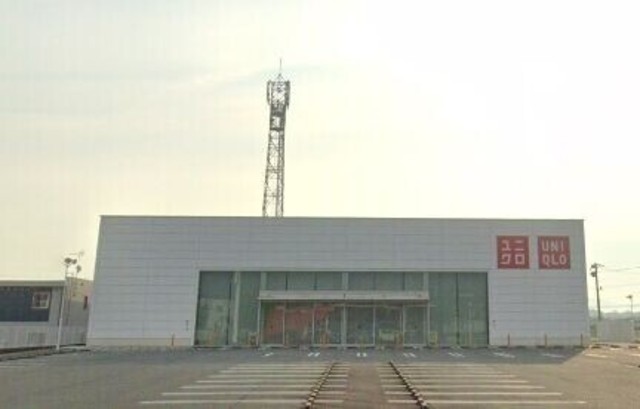 ユニクロ飯塚店