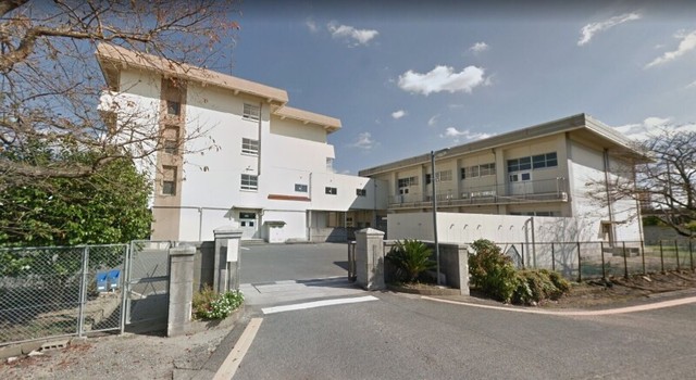 飯塚市立飯塚第一中学校