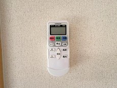 エアコンリモコン