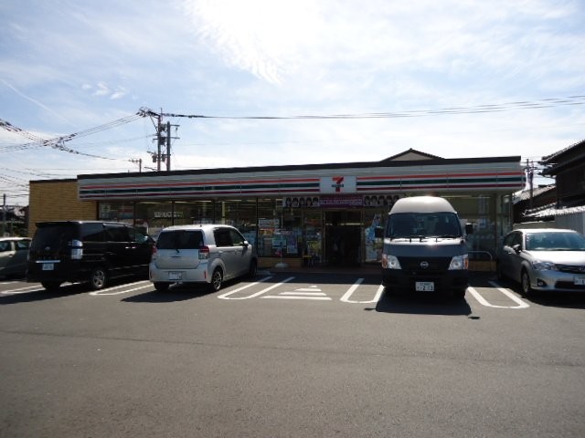 セブンイレブン八幡町上津役西3丁目店