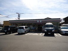 セブンイレブン八幡町上津役西3丁目店