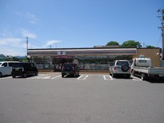 セブンイレブン八幡楠橋南1丁目店