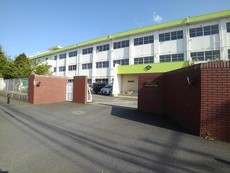 木屋瀬小学校