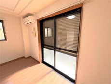 シャッター付き