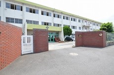 木屋瀬小学校