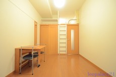 設備・仕様は号室により異なる為、現況を優先致します。