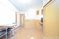 設備仕様は号室により異なる為、現況を優先致します。