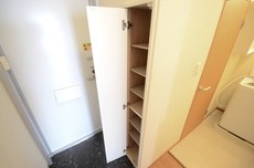 設備仕様は号室により異なる為、現況を優先致します。