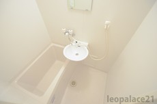 設備・仕様は号室により異なる為、現況を優先致します。