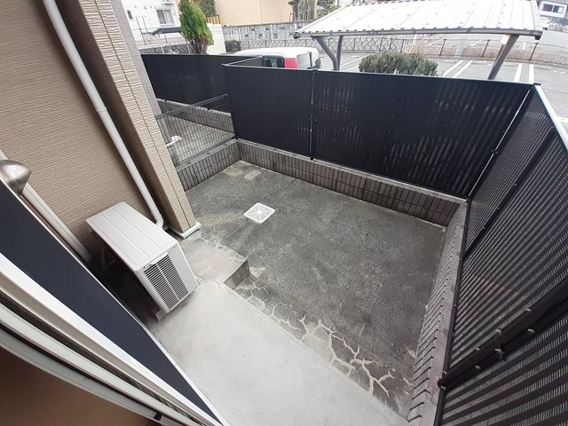 バルコニー