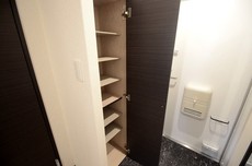 設備仕様は号室により異なる為現況を優先致します。