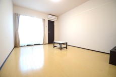 設備仕様は号室により異なる為現況を優先致します。