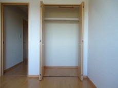 クローゼット（イメージ）