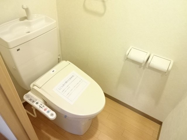 シャワー付トイレ（イメージ）