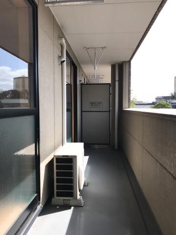 ベランダ（イメージ）