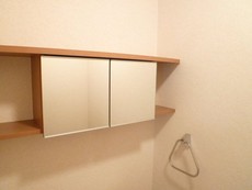トイレ上部収納（イメージ）