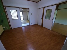 居間