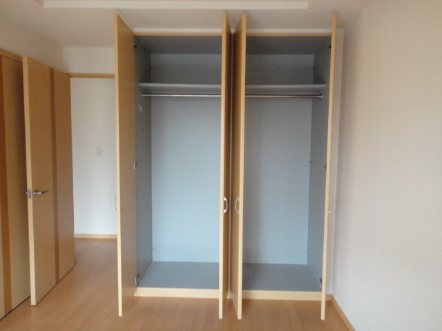 クローゼット（イメージ）
