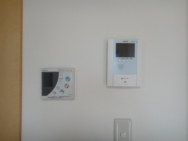 カメラインターホン・給湯（イメージ）