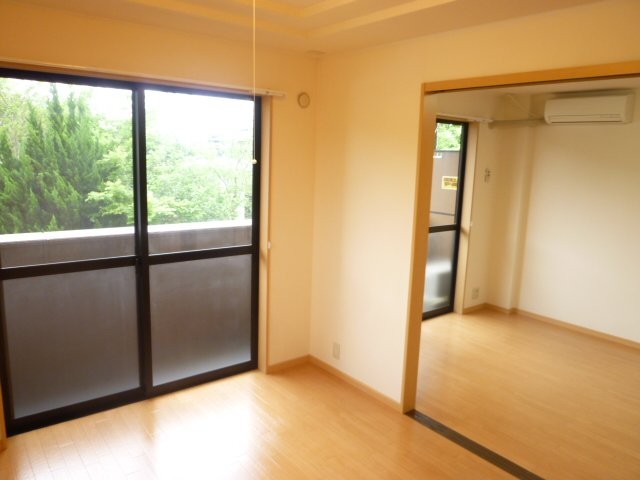 ダイニング横洋室（イメージ）