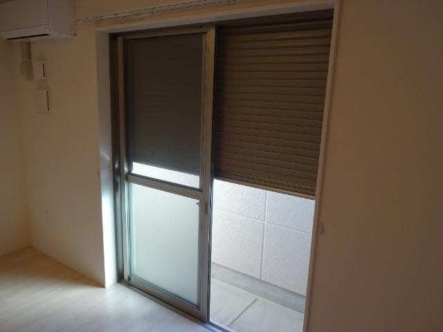 防犯シャッター（イメージ）