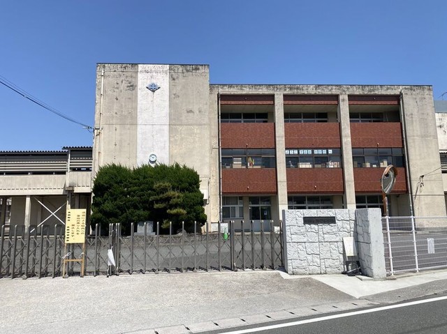 糸田町立糸田中学校