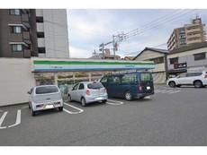 ファミリーマート八幡西三ケ森店