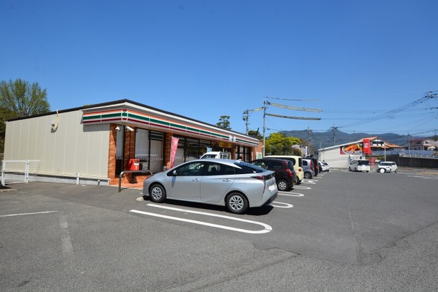 セブンイレブン直方中央橋店