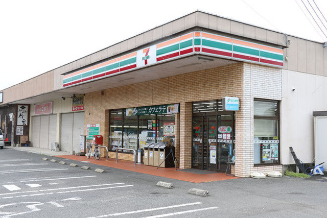 セブンイレブン田川中津原店