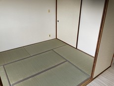 内装　18枚中 12枚目