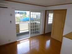 内装　18枚中 4枚目