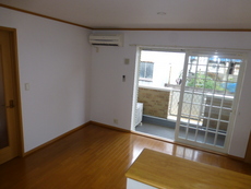 内装　18枚中 10枚目