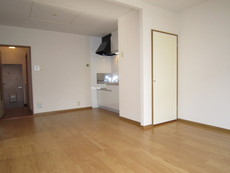 内装　15枚中 10枚目