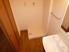 内装　20枚中 8枚目