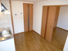 内装　20枚中 11枚目