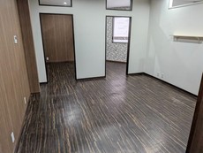 内装　15枚中 3枚目