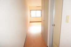 内装　20枚中 9枚目