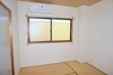 内装　18枚中 10枚目