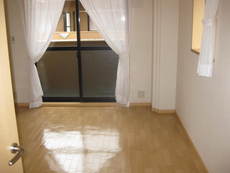 内装　19枚中 4枚目