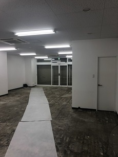 内装　12枚中 5枚目