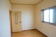 内装　15枚中 8枚目