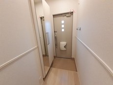 内装　14枚中 8枚目