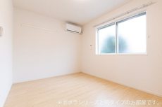 内装　14枚中 3枚目