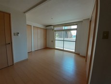 内装　14枚中 4枚目
