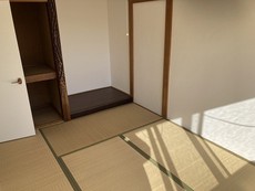 内装　21枚中 8枚目