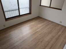 内装　18枚中 12枚目