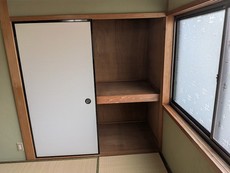 内装　18枚中 10枚目